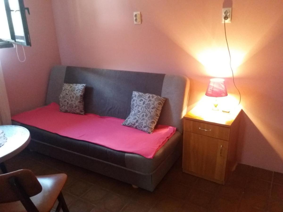 Vila Verona Sobe Palic Exterior photo
